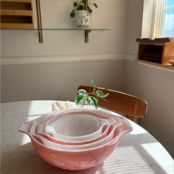 Pyrex Goosberry Mixing Bowl Set of 4, 1950s - Picture 6 of 7